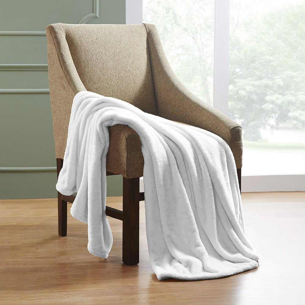 Twin White Fleece Knitted Plush Blanket