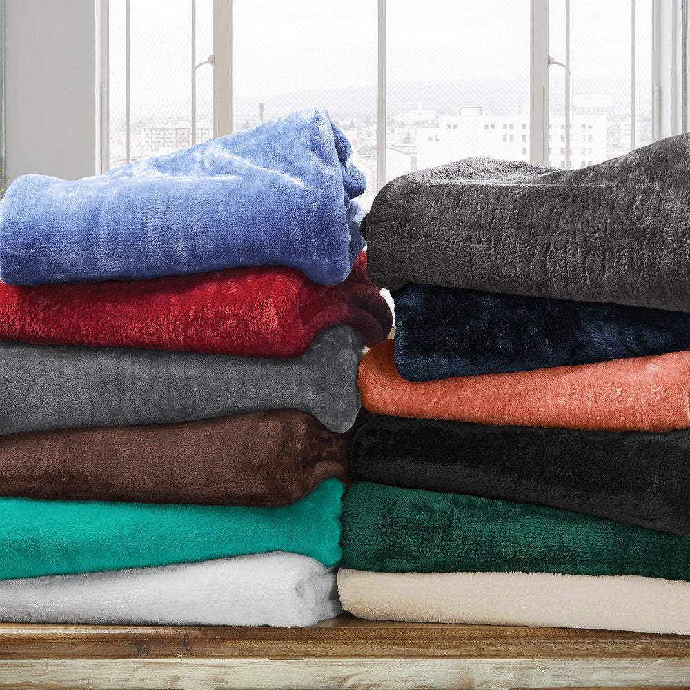 Twin White Fleece Knitted Plush Blanket