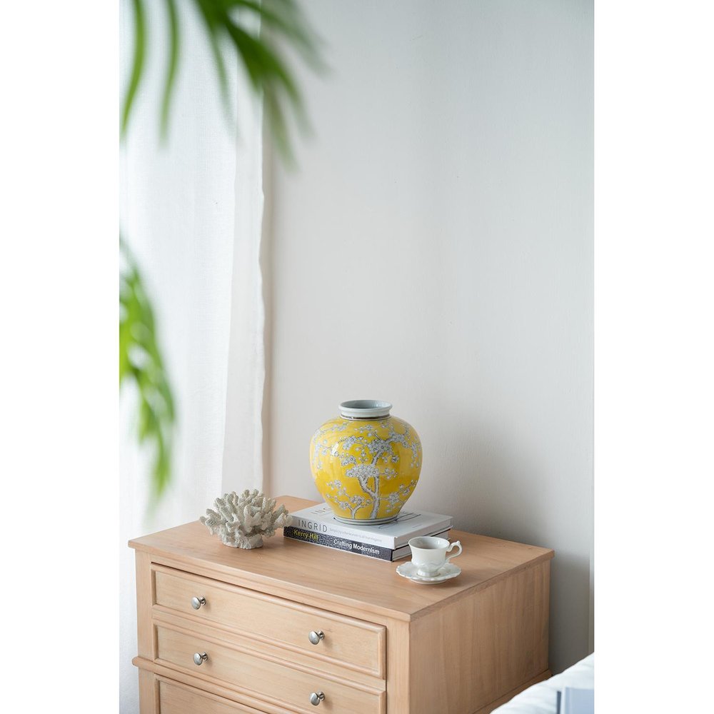 9" Yellow And White Chinoiserie Floral Porcelain Table Vase