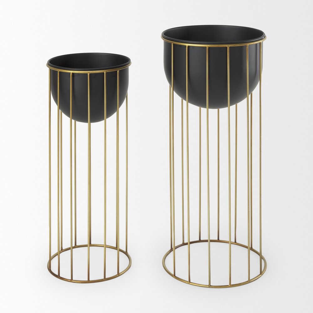 Set of Two Black Metal 20 Ounce Round Pot Planters