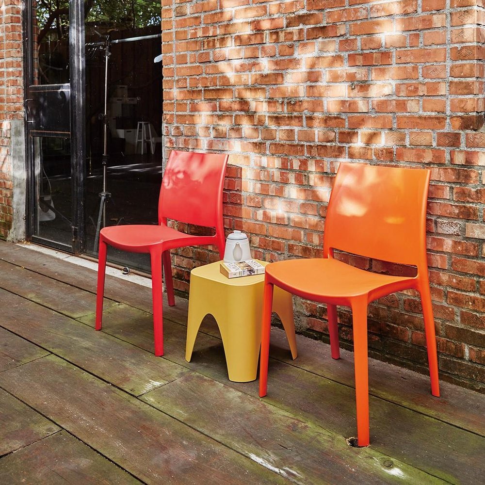 15" Plastic Outdoor Footstool Ottoman